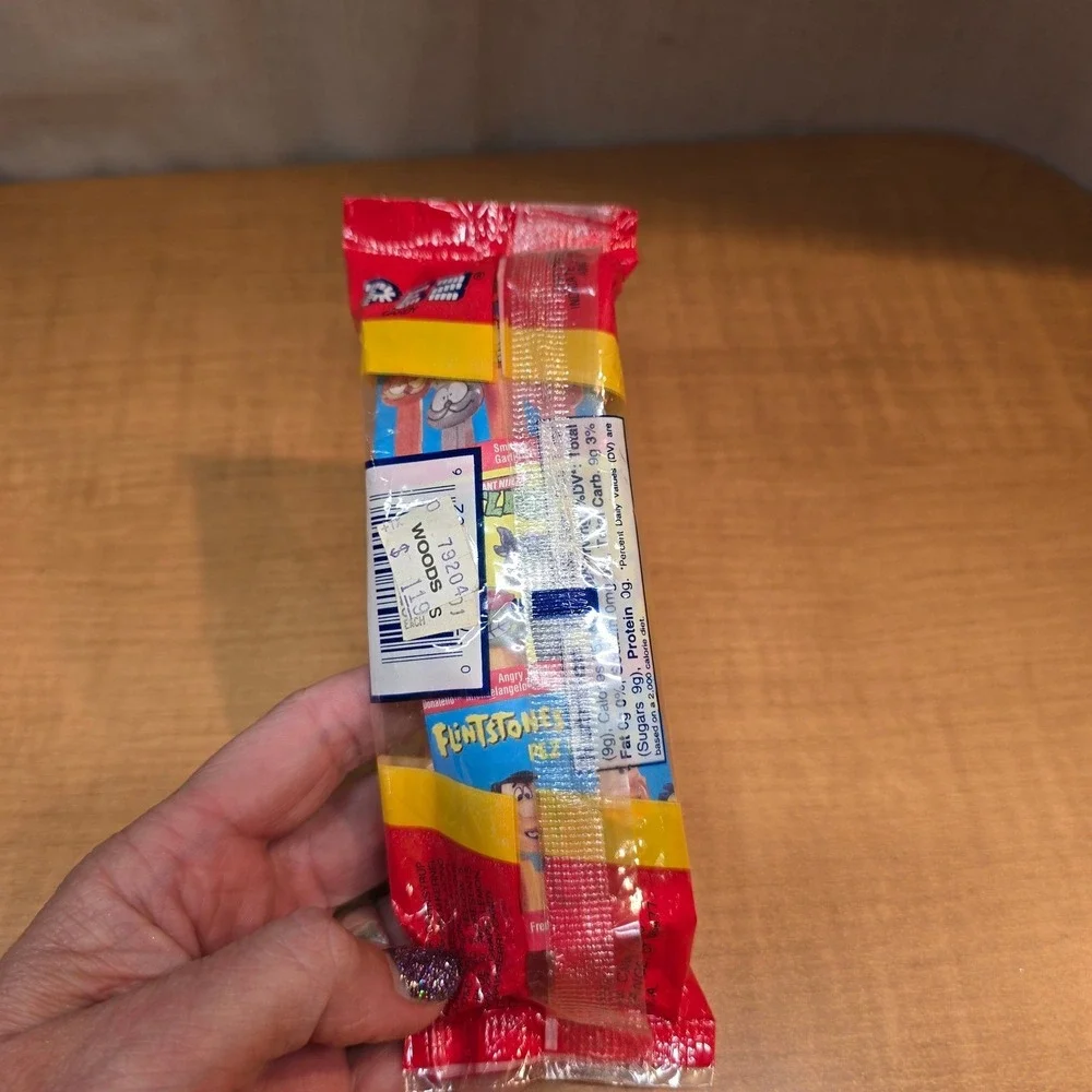 Bugs Bunny Yellow Pez‎ Candy Dispenser - New Old Stock